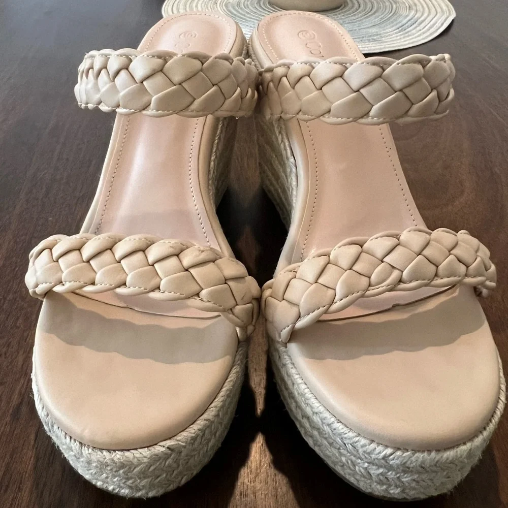 Coutgo | Wedge Sandals | Beige | Size 10 - Picture 2 of 7